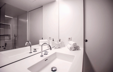 Patio-Blanco-Rock-Ibiza_13