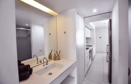 Patio-Blanco-Rock-Ibiza_17