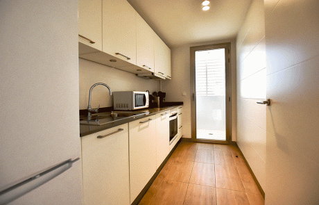 Bon-Viure-Kate-Moss-Ibiza_13